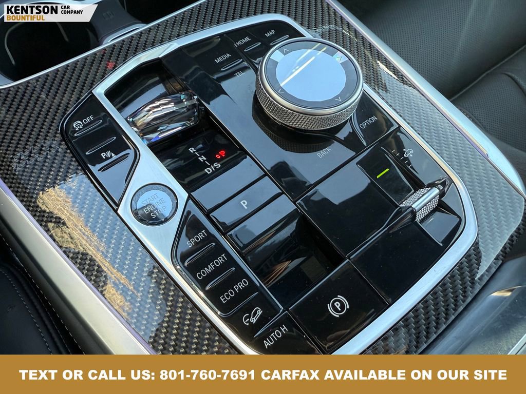 Used 2026 BMW X7 M60i image 28