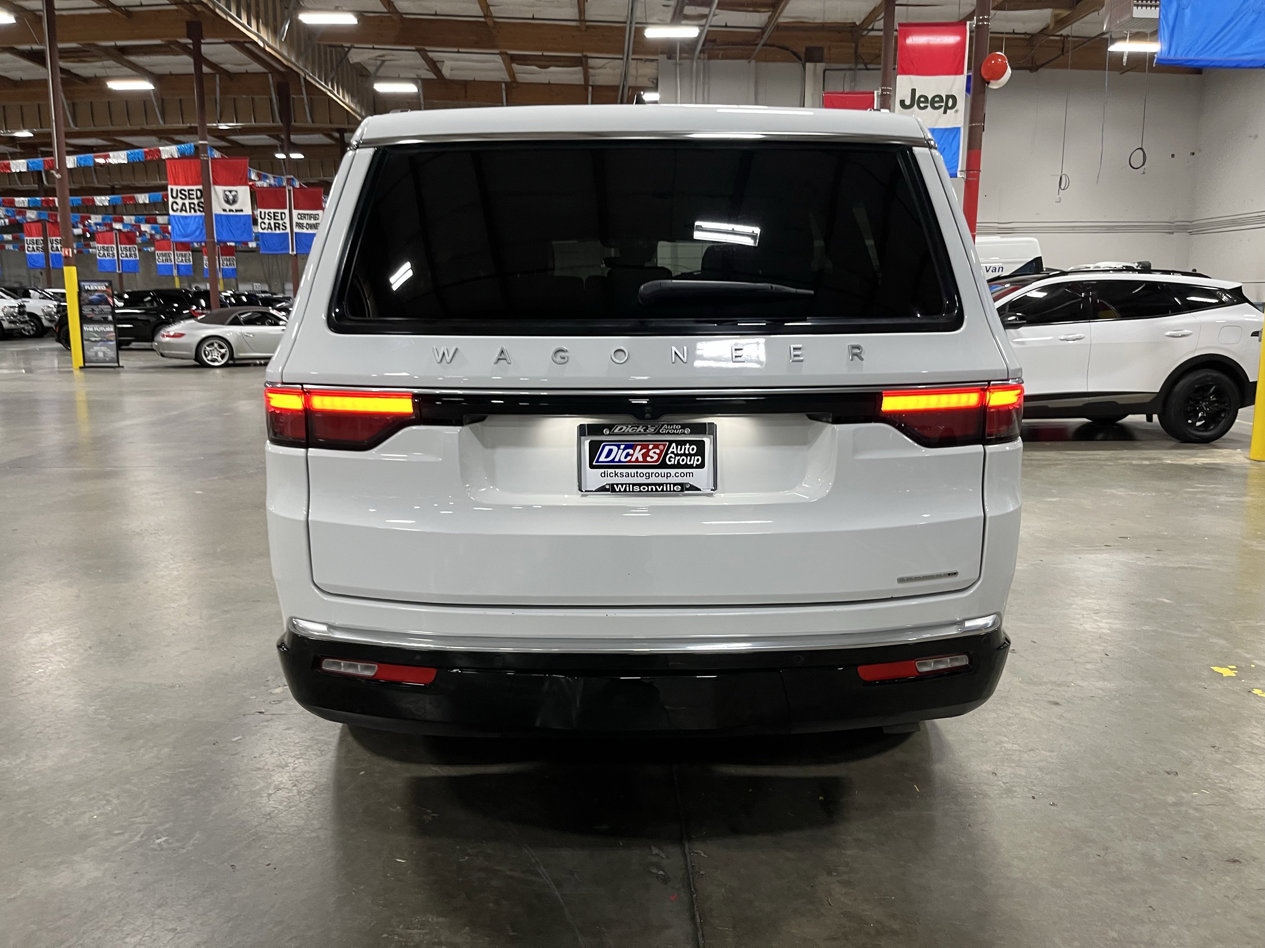 Certified 2024 Jeep Wagoneer Series III image 4