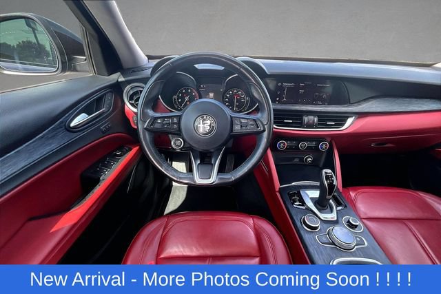 Used 2021 Alfa Romeo Stelvio Sprint w/ Nero Edizione AWD/4WD image 3