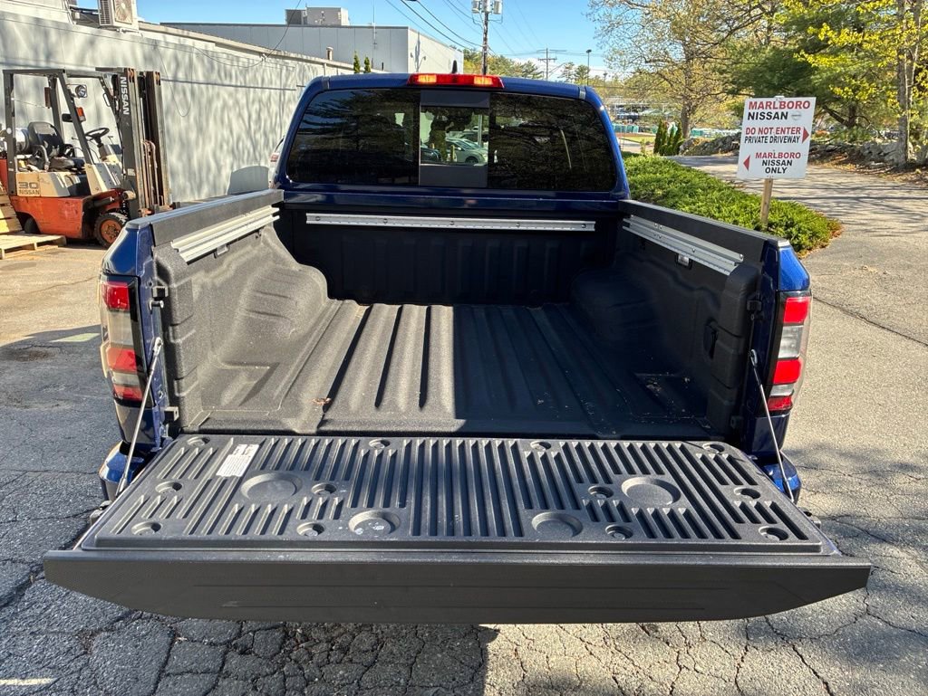 Certified 2023 Nissan Frontier SV w/ SV Convenience Package AWD/4WD image 9