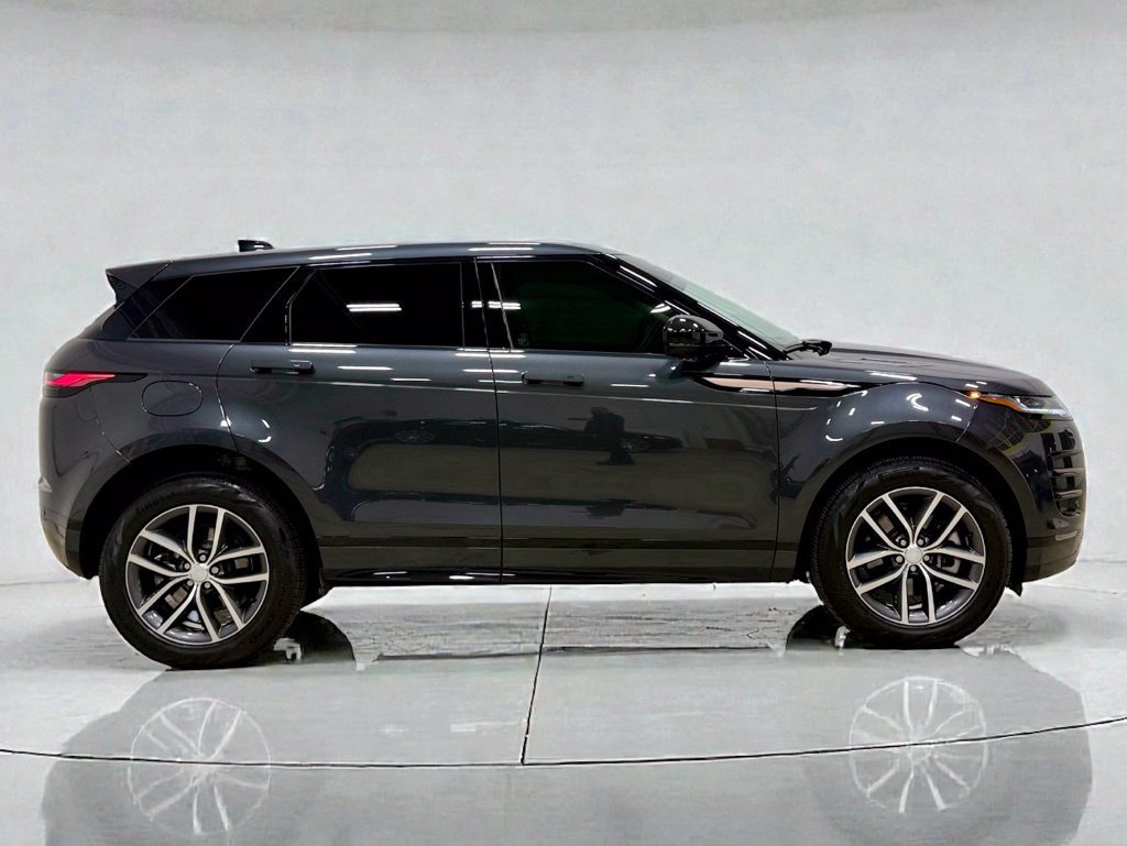 Used 2024 Land Rover Range Rover Evoque Dynamic SE AWD/4WD image 10