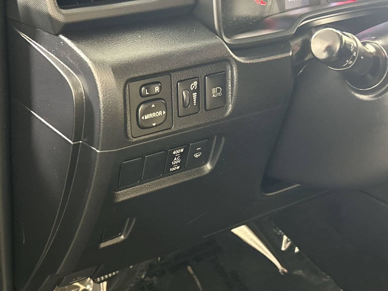 Used 2023 Toyota 4Runner SR5 AWD/4WD image 13
