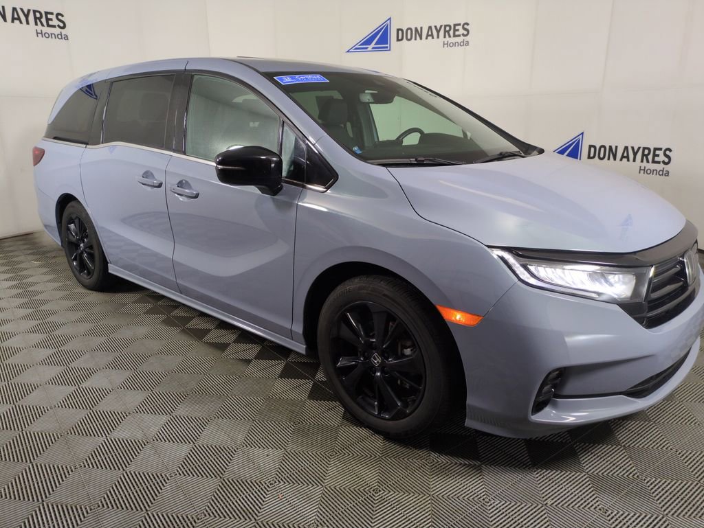 Certified 2024 Honda Odyssey Sport image 11