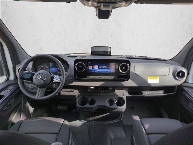 New 2026 Mercedes-Benz Sprinter 2500 image 15