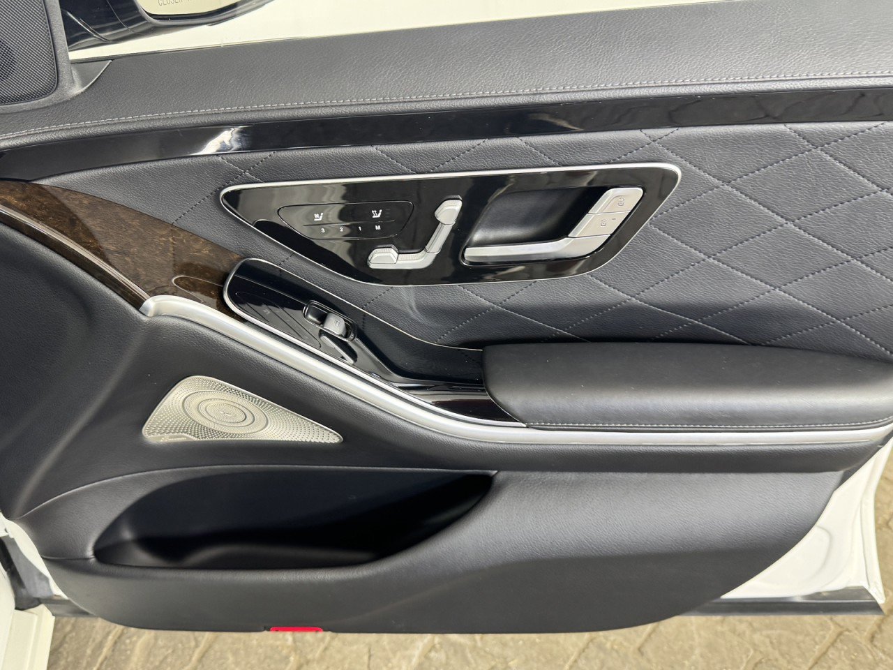 Used 2021 Mercedes-Benz S 500 4MATIC image 13