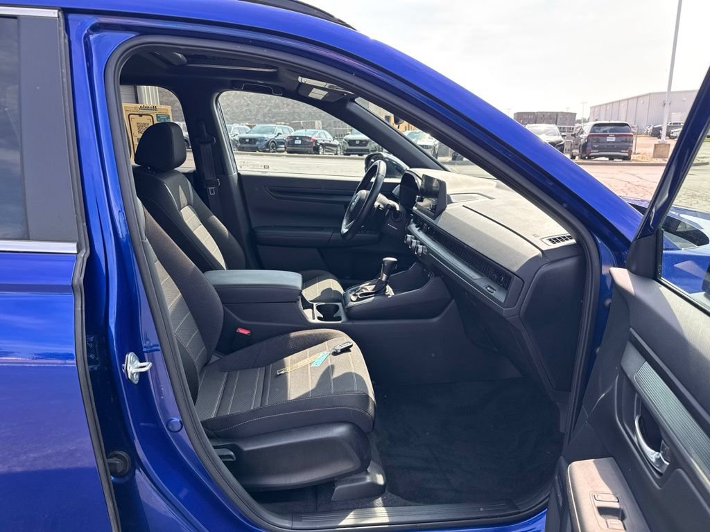 Certified 2025 Honda CR-V Sport image 40