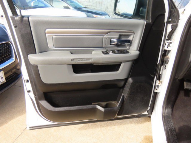 Used 2015 RAM 1500 Classic SLT image 22