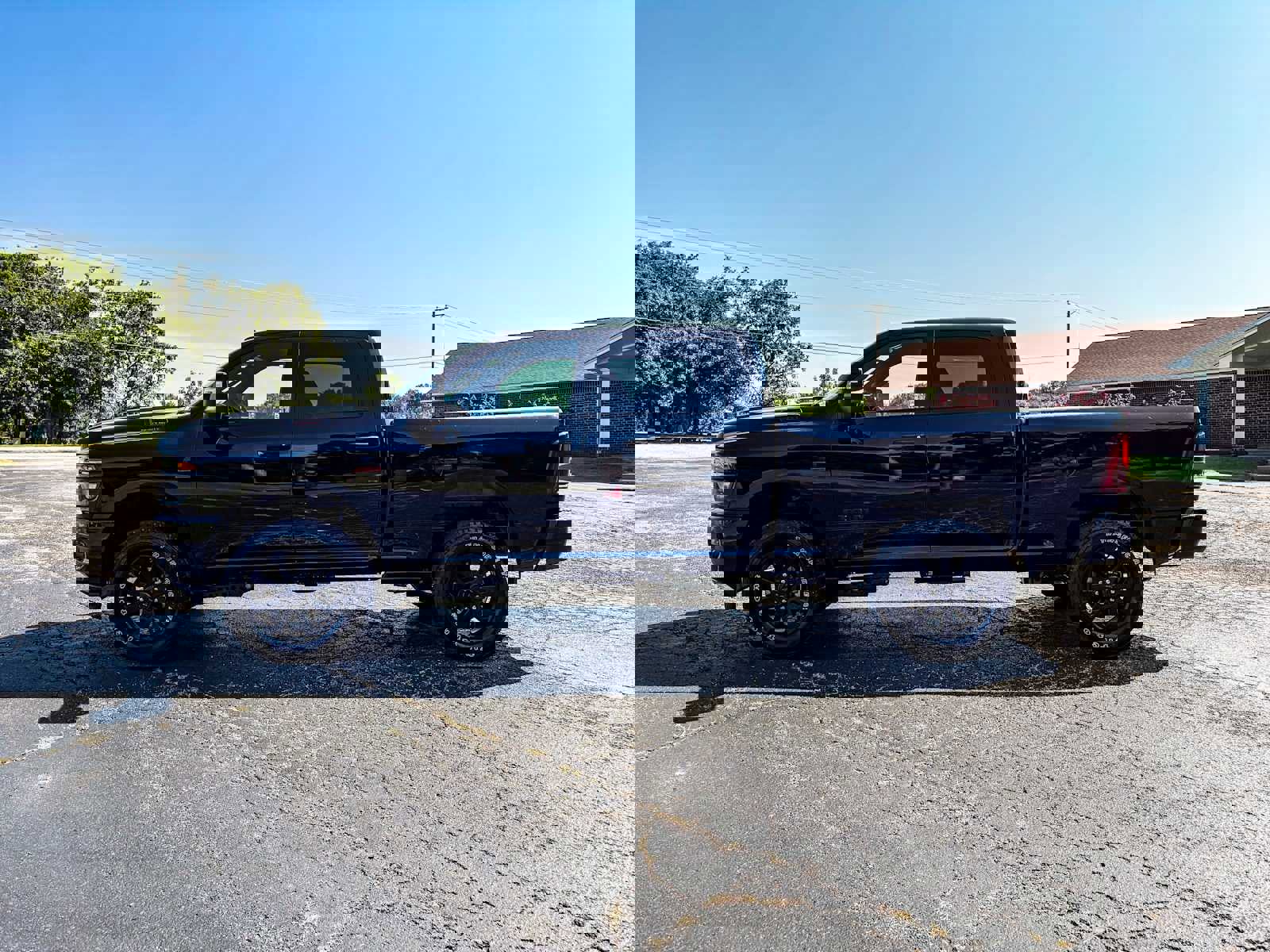 New 2025 RAM 2500 Big Horn image 4