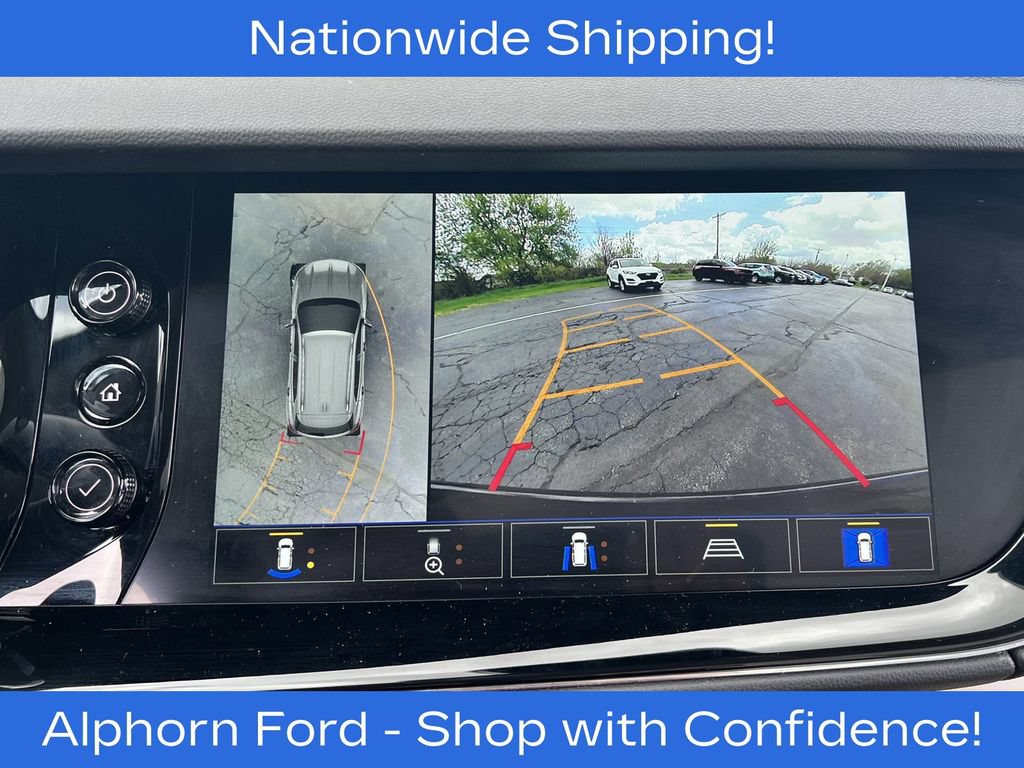 Used 2023 Buick Envision Avenir AWD/4WD image 25