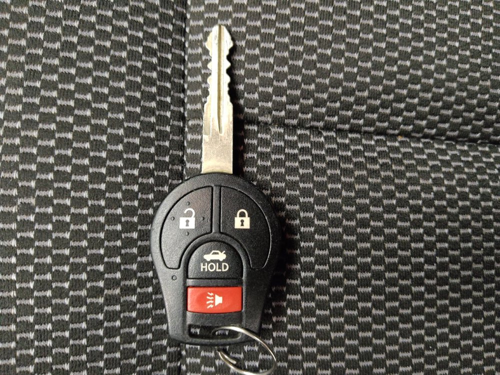 Used 2019 Nissan Versa SV FWD image 32