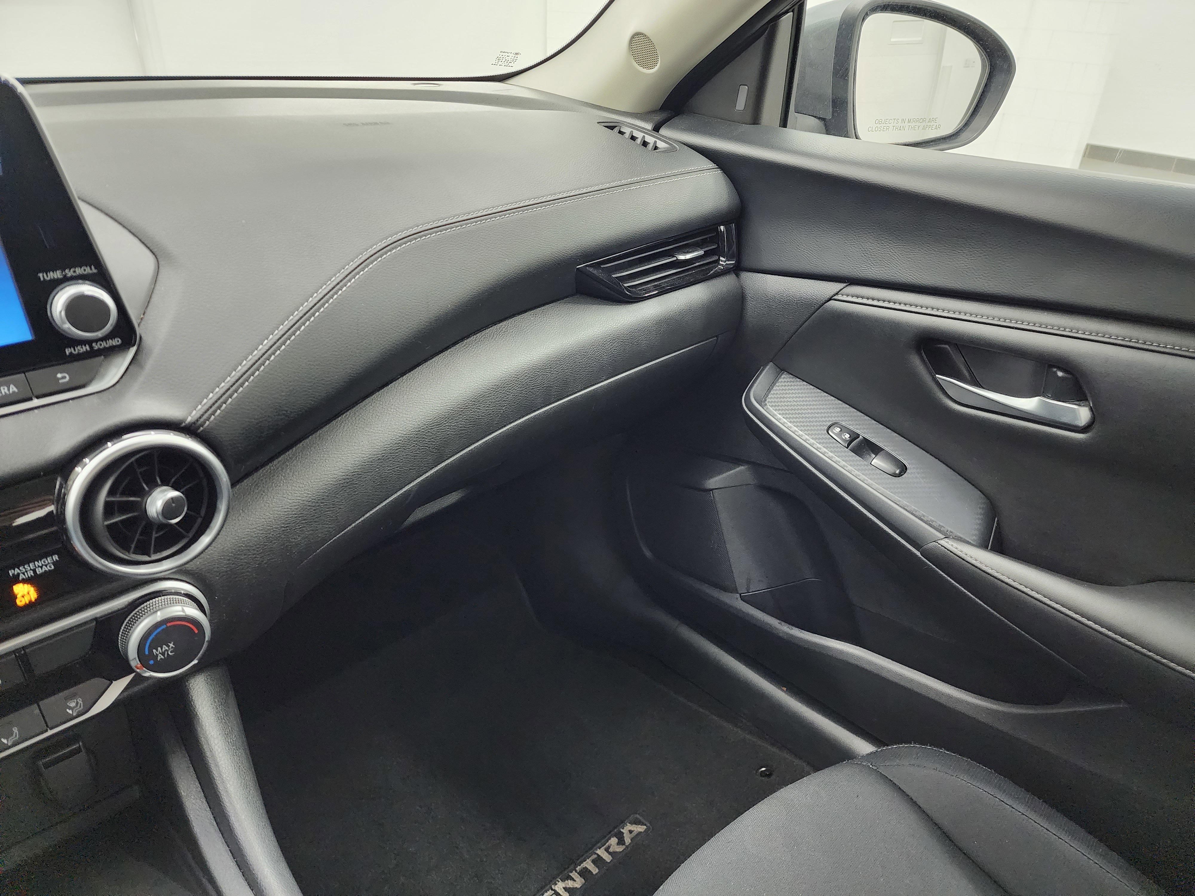 Used 2023 Nissan Sentra SV image 13