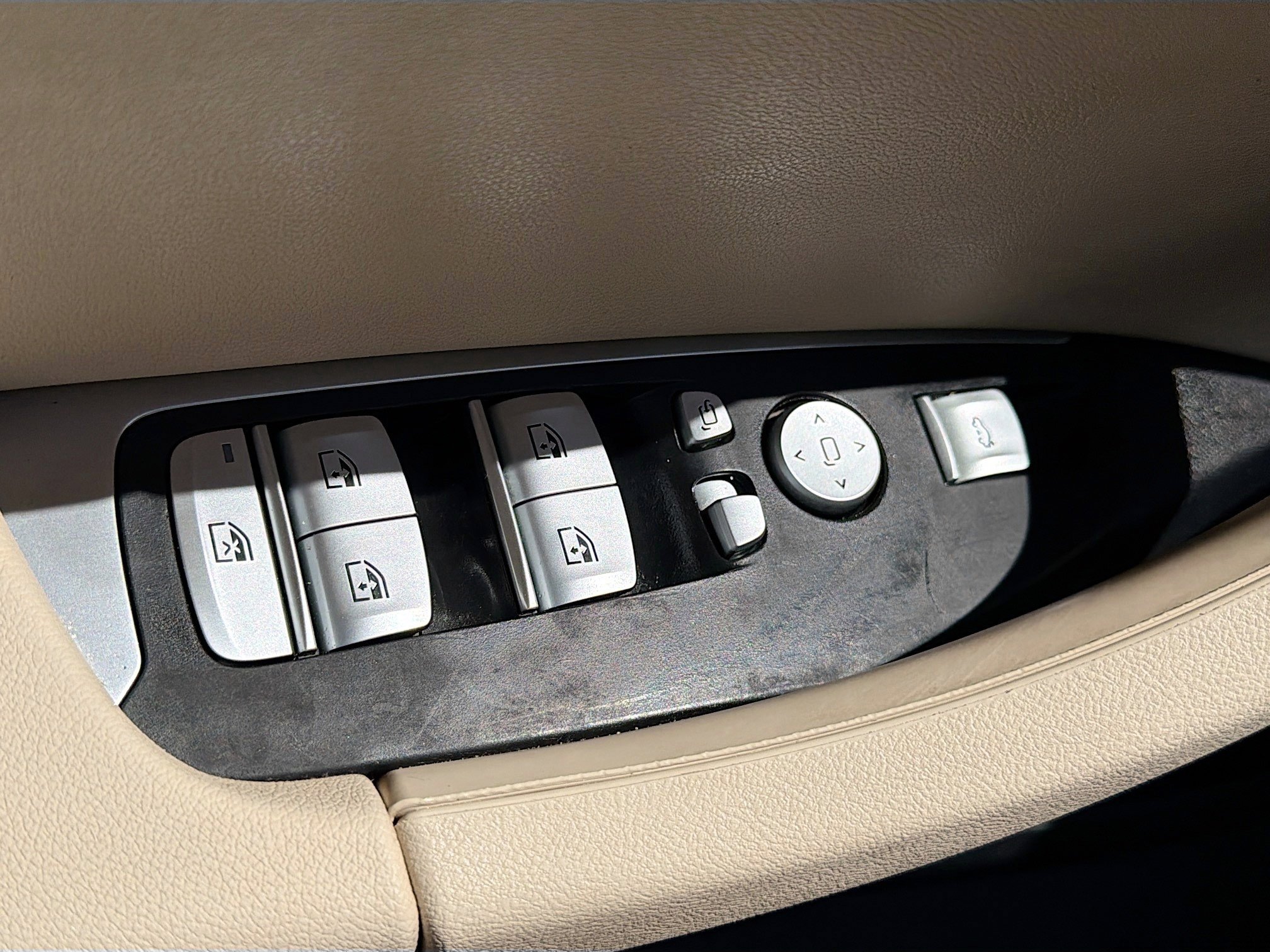 Used 2020 BMW X3 xDrive30i w/ Driving Assistance Package image 25