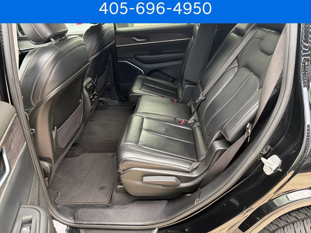 Used 2022 Jeep Grand Cherokee L Limited RWD image 30