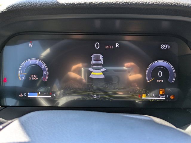New 2025 Jeep Grand Cherokee Altitude image 18