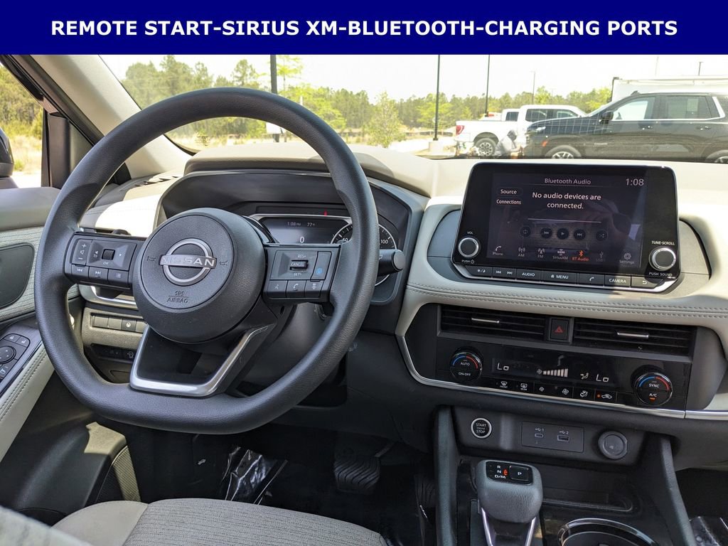 Used 2023 Nissan Rogue SV FWD image 8