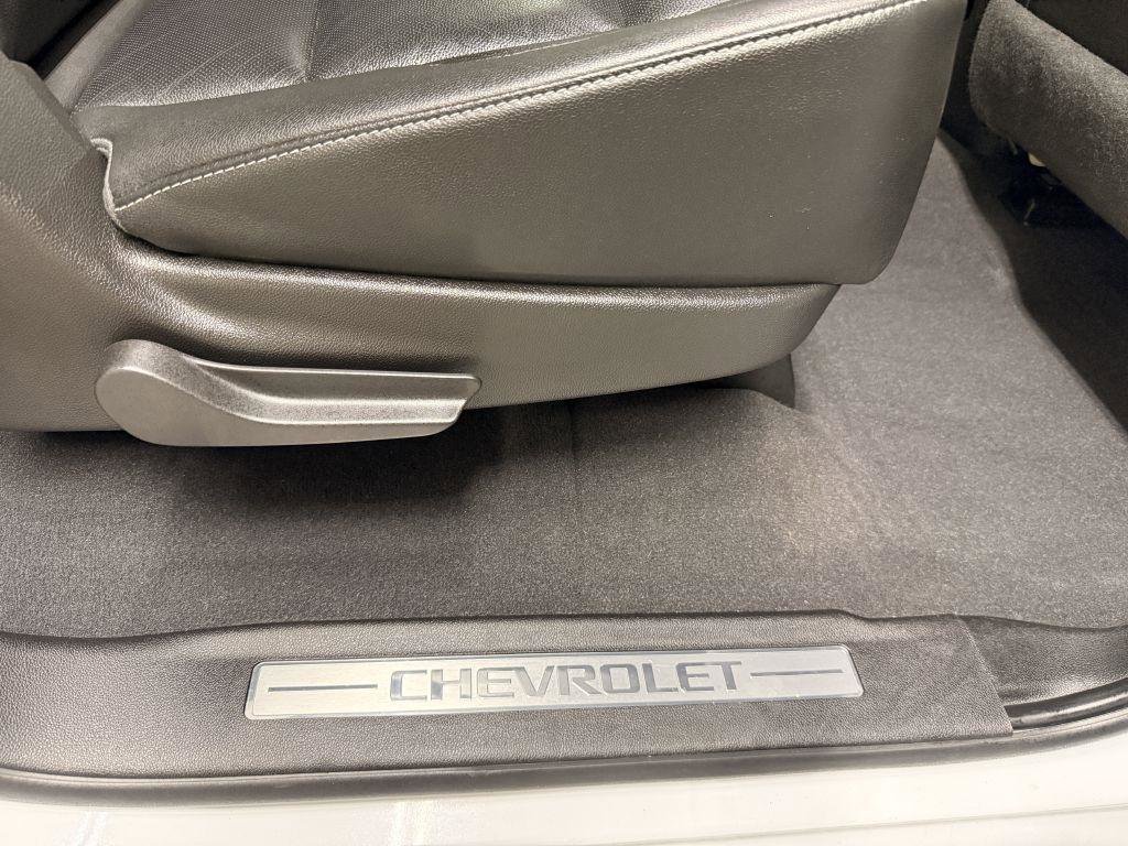 Used 2019 Chevrolet Suburban Premier AWD/4WD image 41