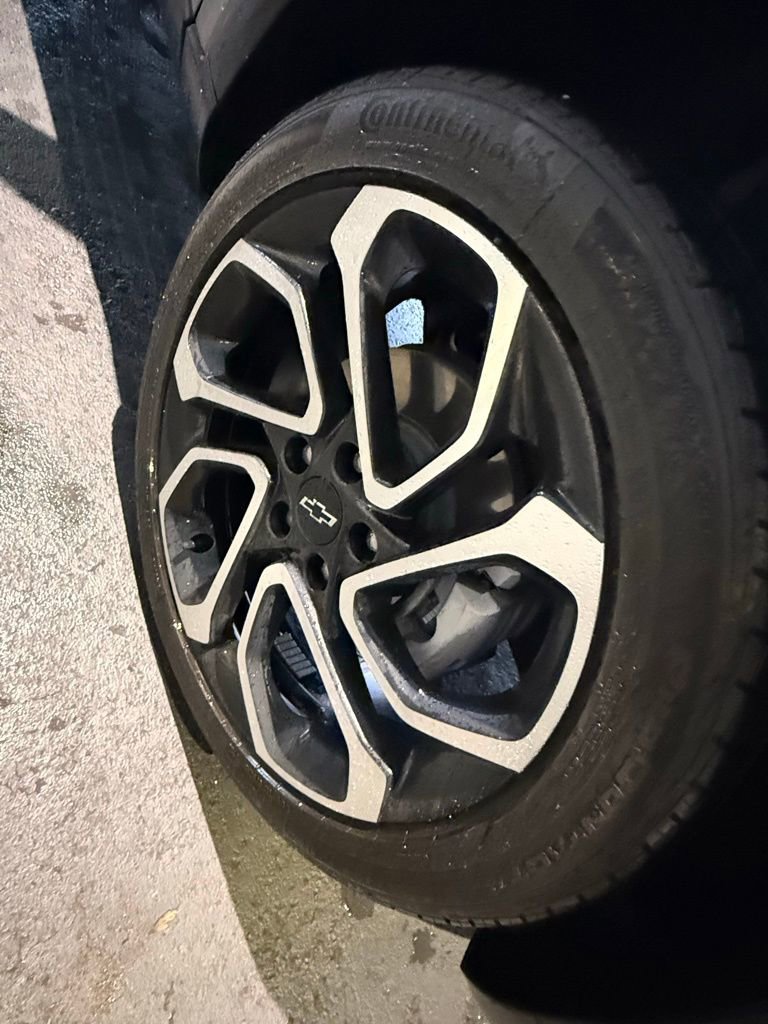 Used 2024 Chevrolet Trax RS w/ Sunroof Package image 10