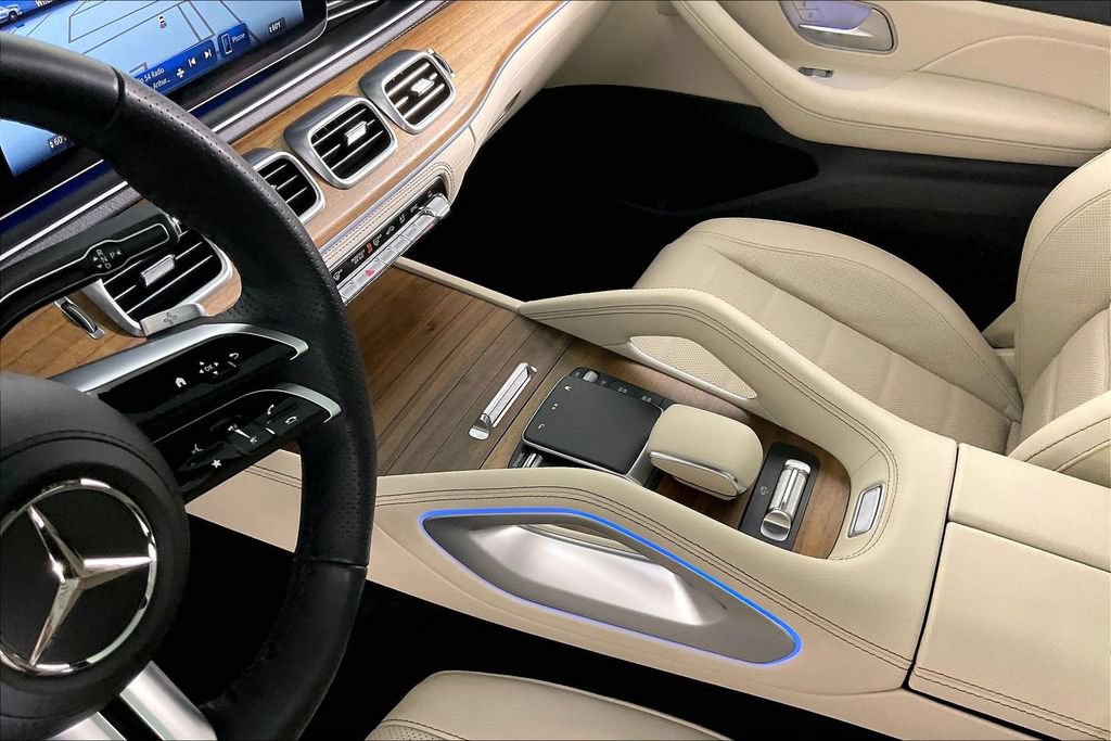 Certified 2025 Mercedes-Benz GLS 580 4MATIC image 12