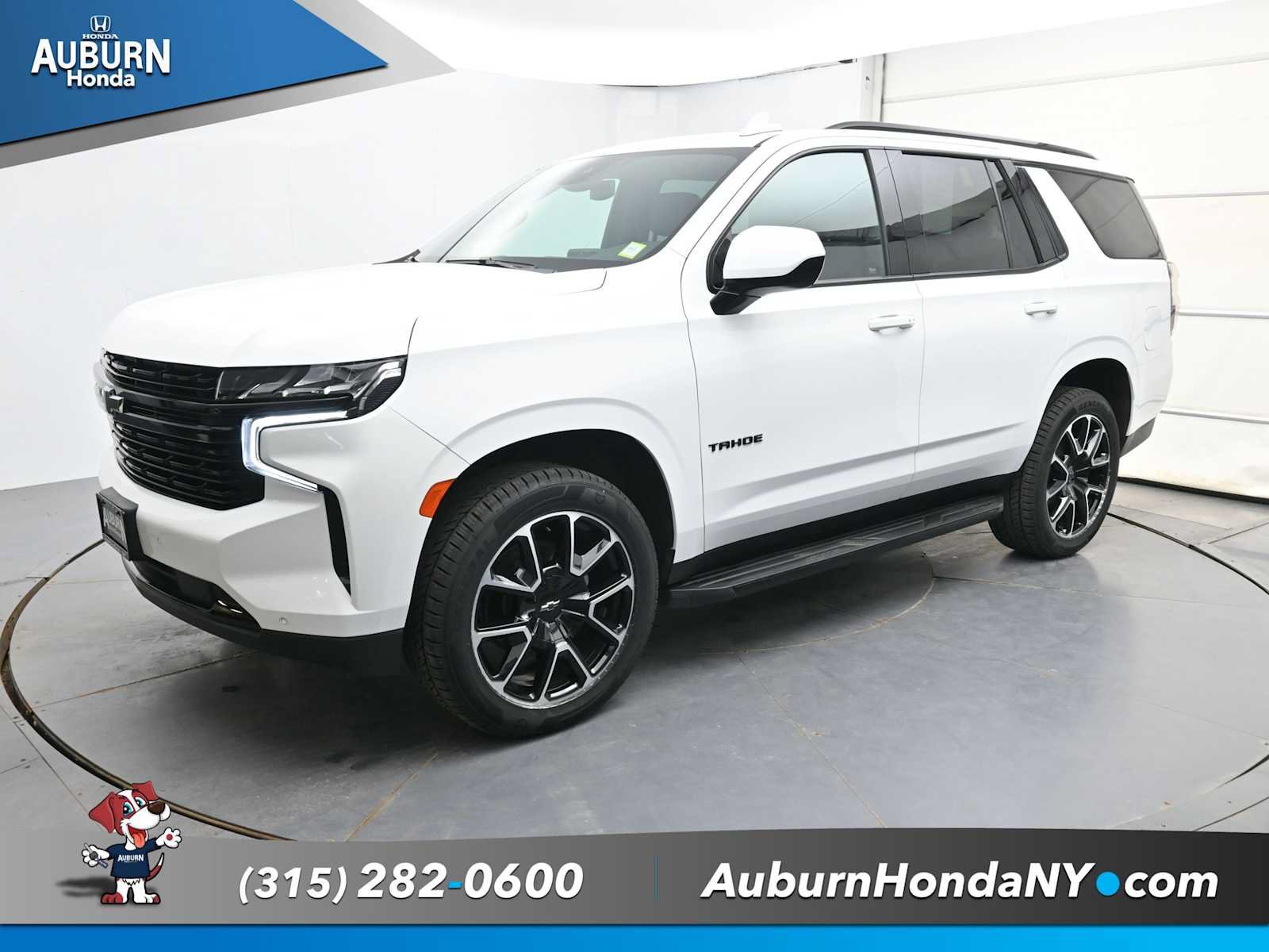 Used 2023 Chevrolet Tahoe RST AWD/4WD image 2