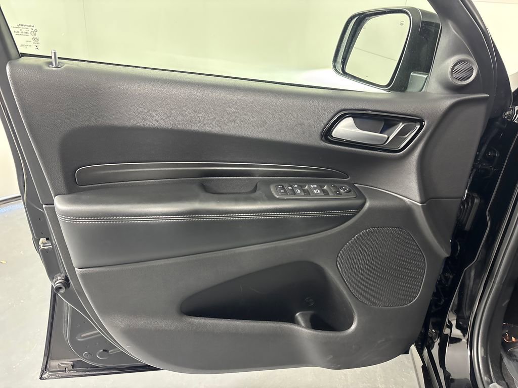 Used 2022 Dodge Durango SXT w/ Blacktop Package image 26