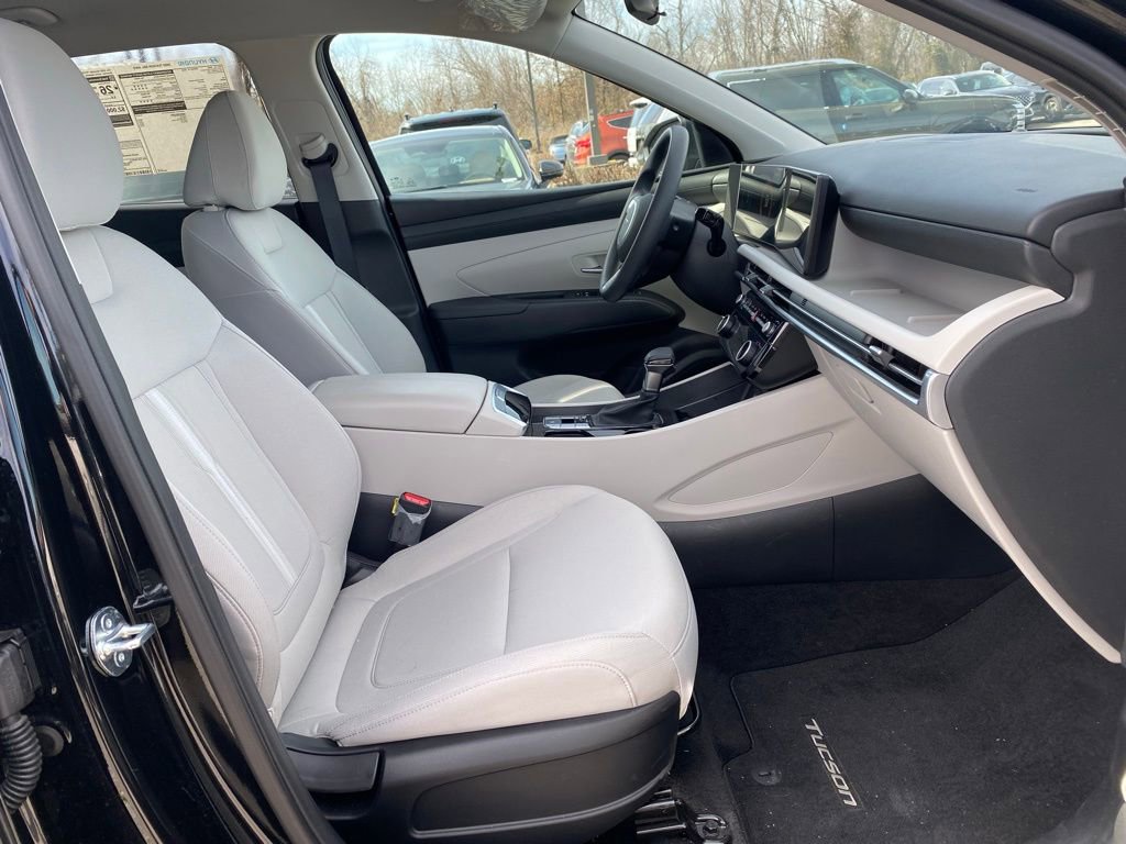 Certified 2025 Hyundai Tucson SEL AWD/4WD image 34