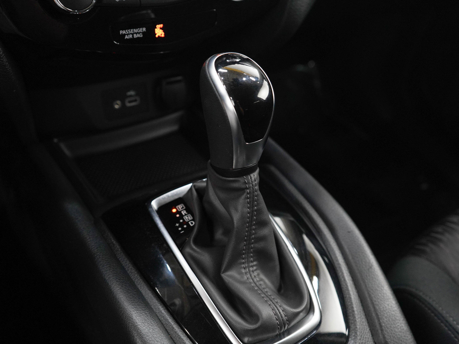 Used 2020 Nissan Rogue SV AWD/4WD image 23
