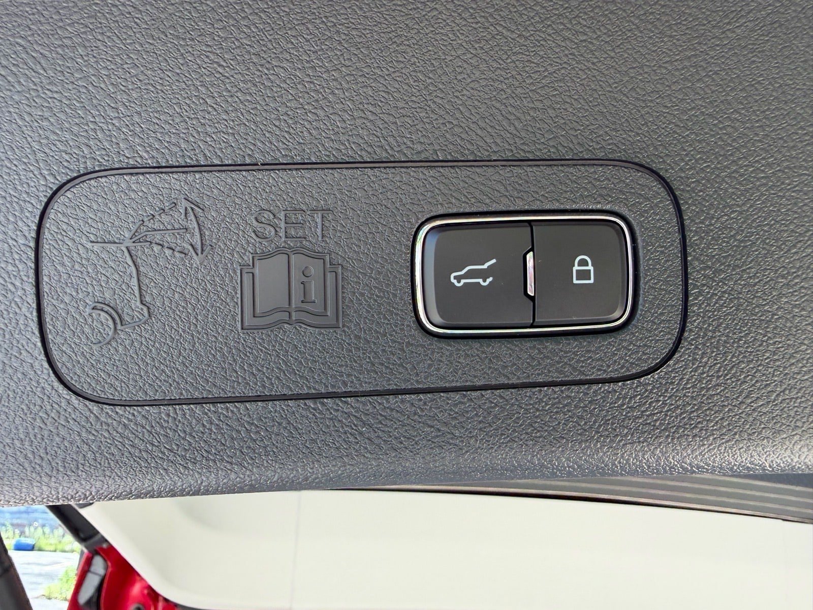 New 2026 Lincoln Aviator Reserve AWD/4WD image 18
