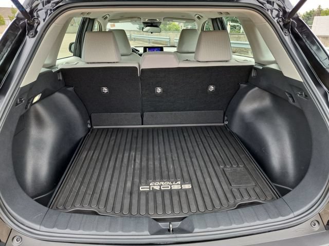 Certified 2023 Toyota Corolla Cross L AWD/4WD image 27