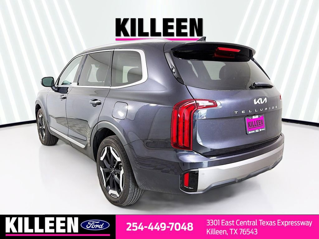 Used 2025 Kia Telluride S image 6