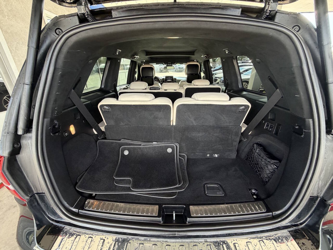 Used 2018 Mercedes-Benz GLS 550 4MATIC image 20
