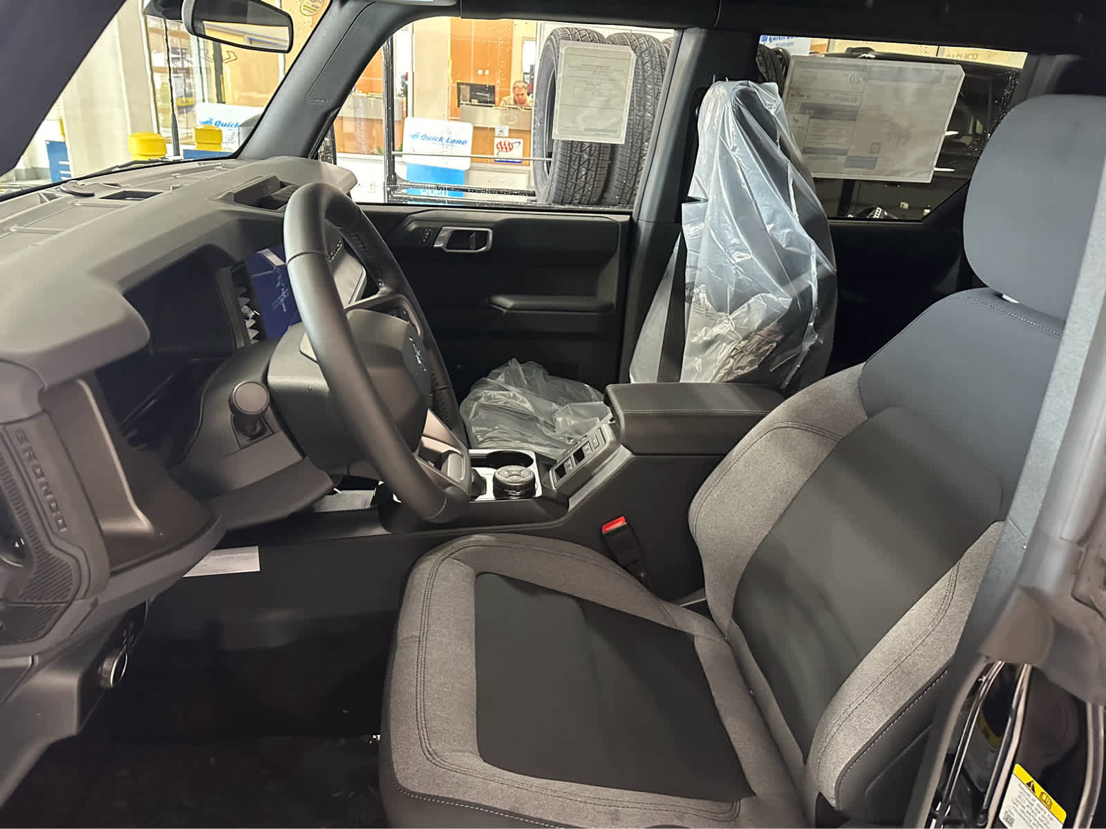 New 2025 Ford Bronco Big Bend image 7