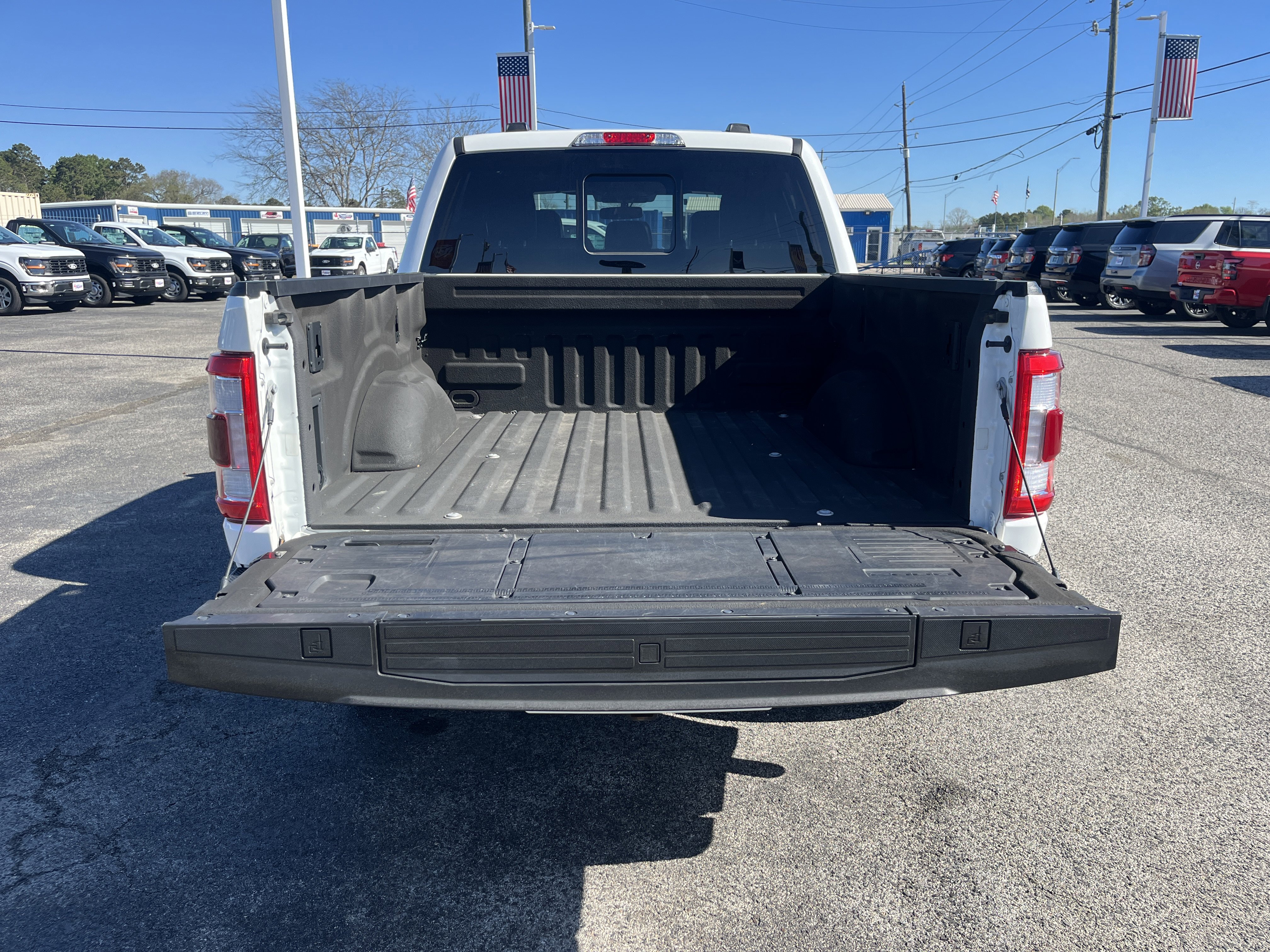 Used 2023 Ford F150 Lariat w/ Equipment Group 502A High image 6