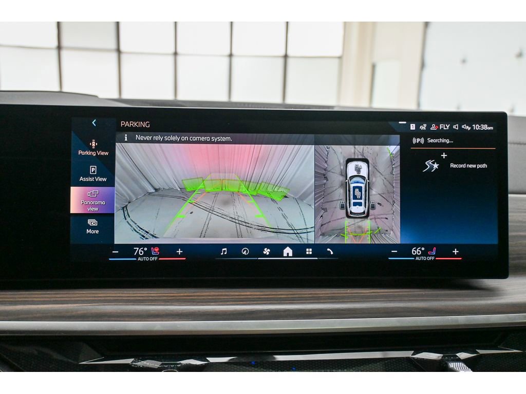 Used 2025 BMW X7 xDrive40i w/ Executive Package image 62