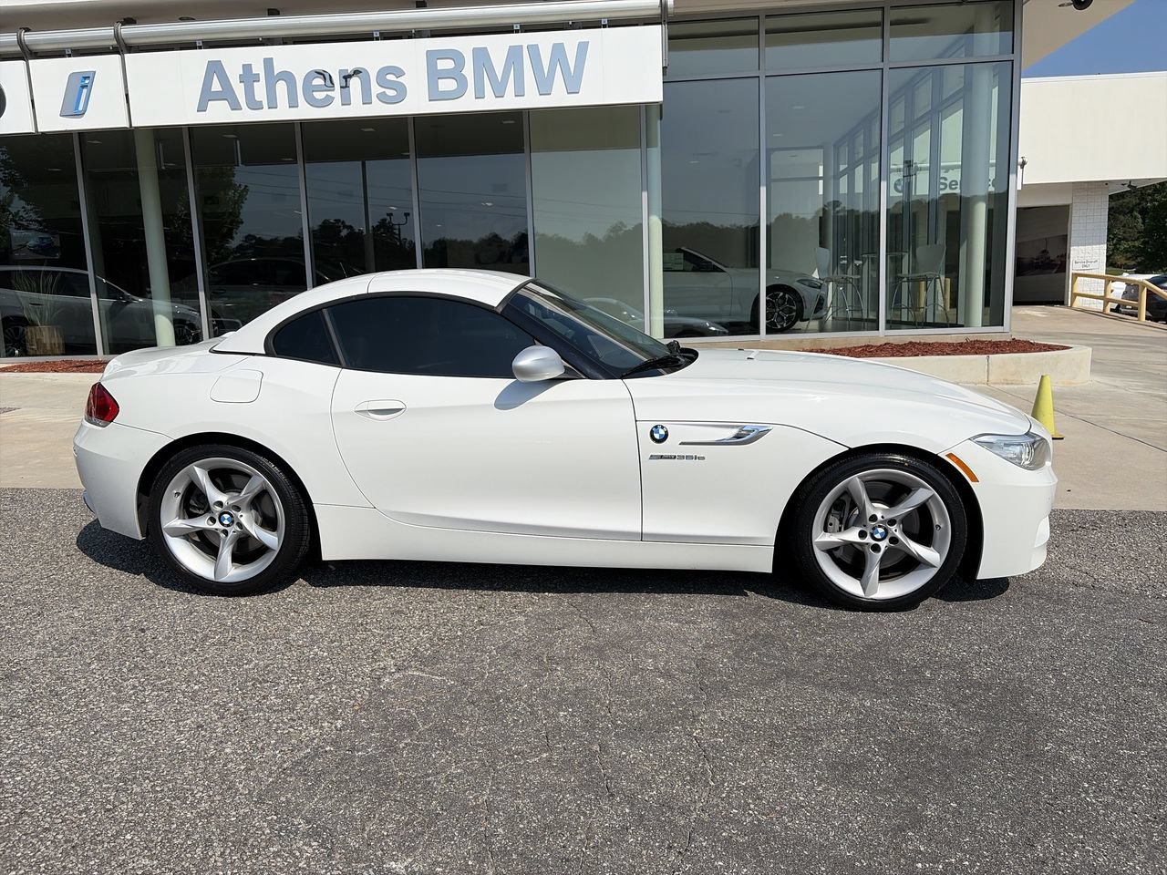 Used 2014 BMW Z4 sDrive35is RWD image 9