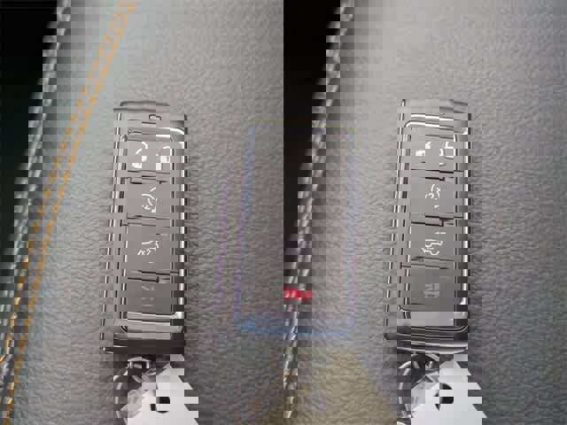 New 2025 Jeep Grand Cherokee L Altitude image 37