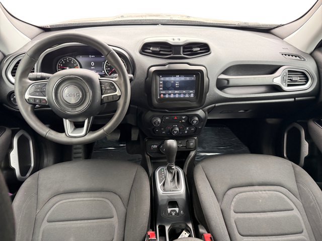 Used 2021 Jeep Renegade Latitude AWD/4WD image 13
