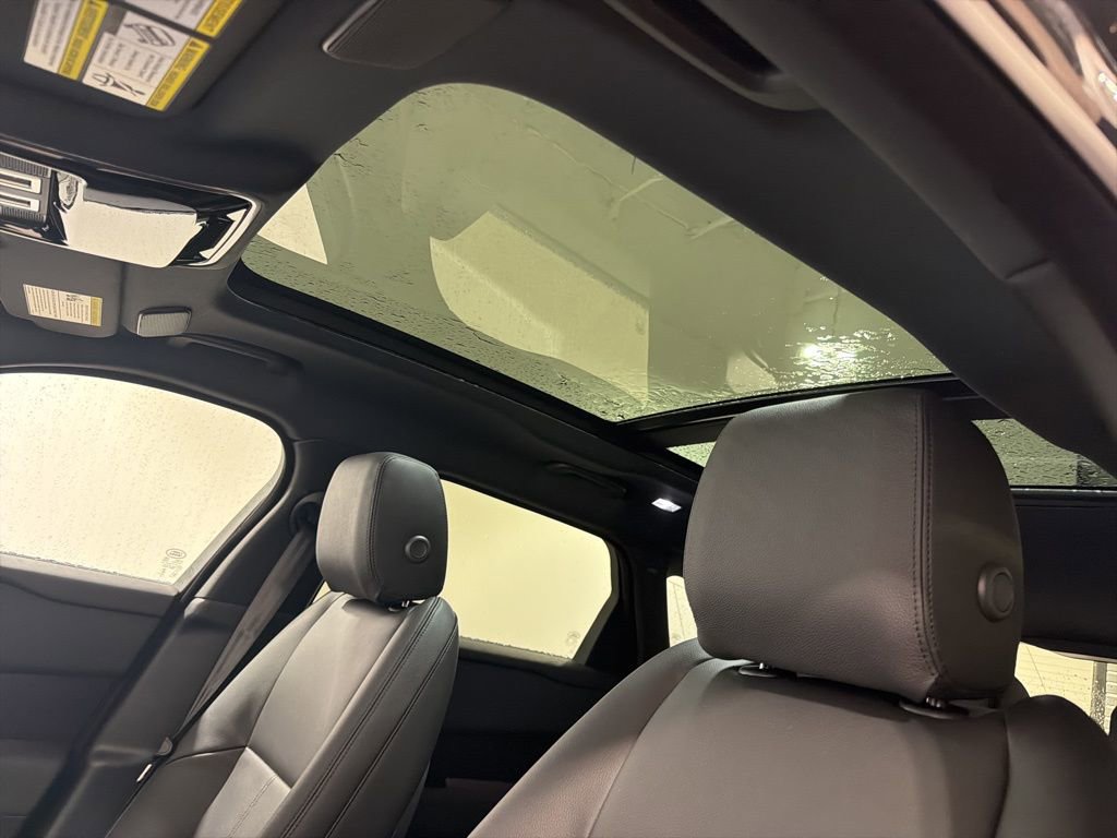 New 2026 Land Rover Range Rover Velar Dynamic SE image 19