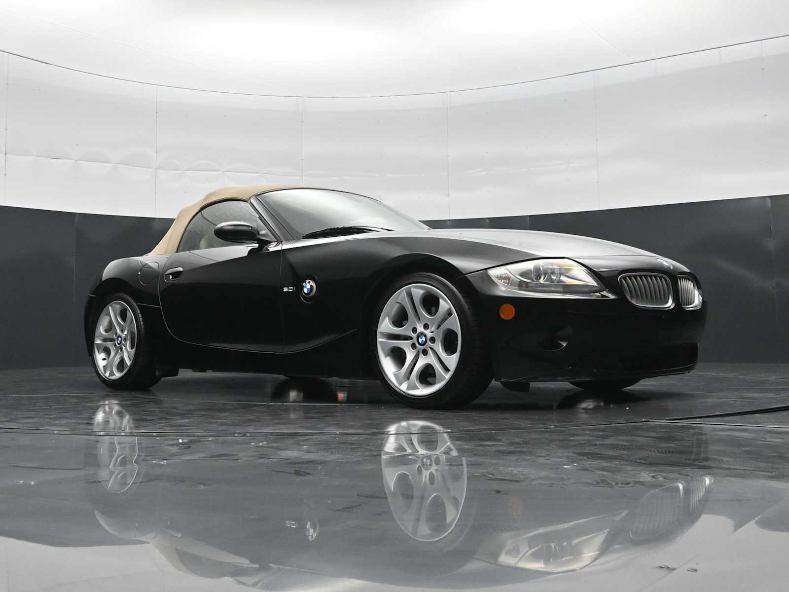 Used 2005 BMW Z4 3.0i RWD image 34