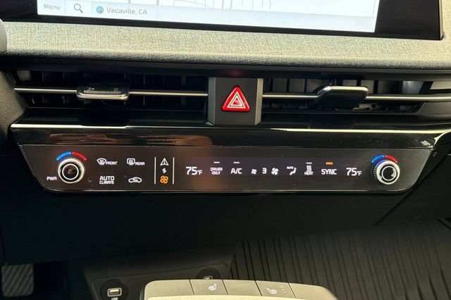 Certified 2023 Kia EV6 Light RWD image 27