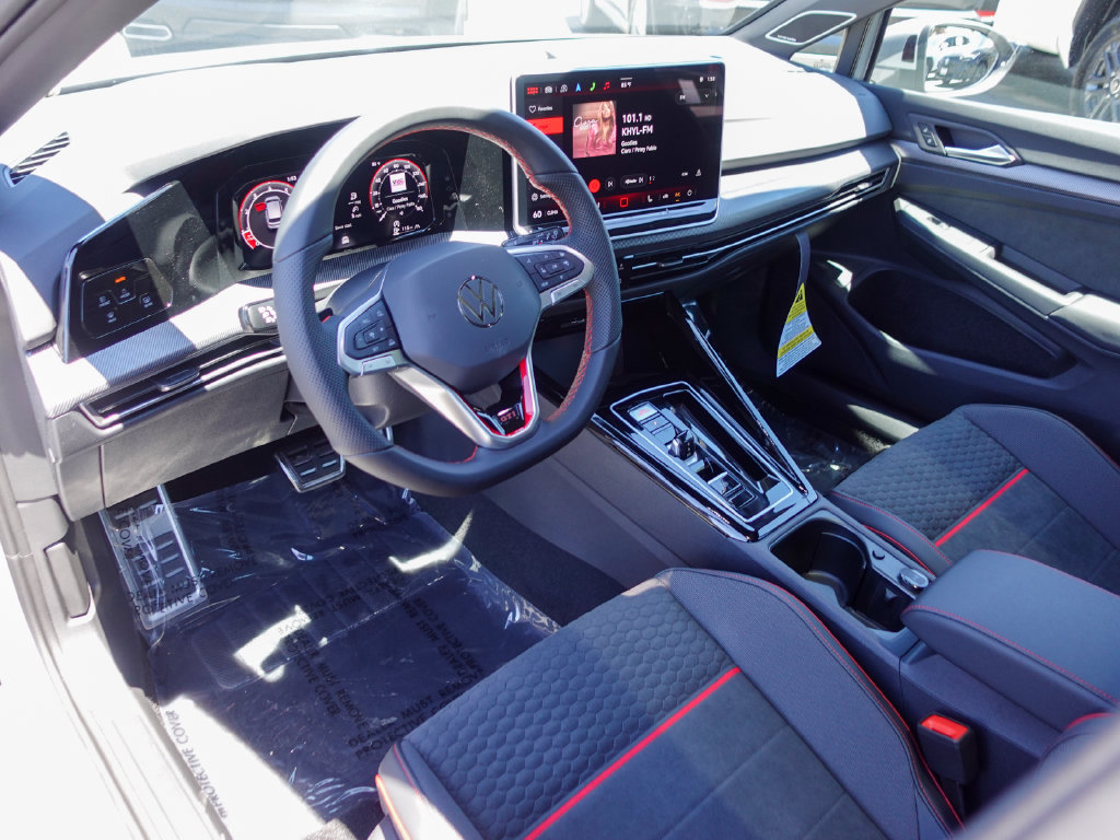 New 2026 Volkswagen GTI SE FWD image 11
