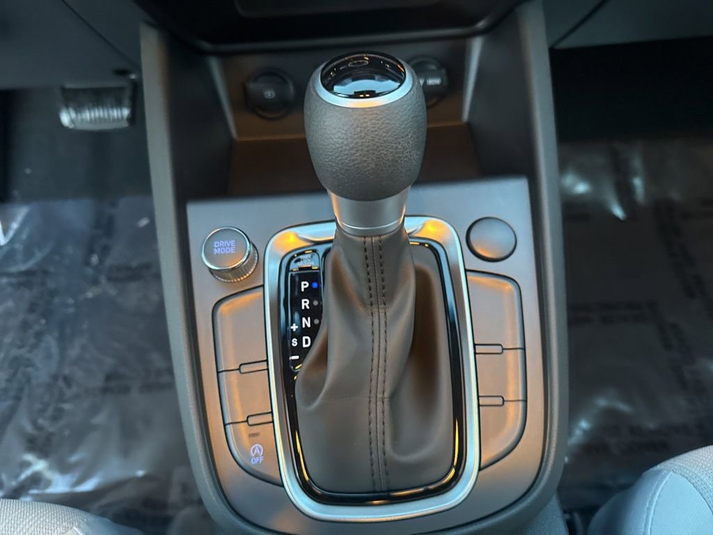 Used 2023 Hyundai Kona SEL w/ Cargo Package image 22