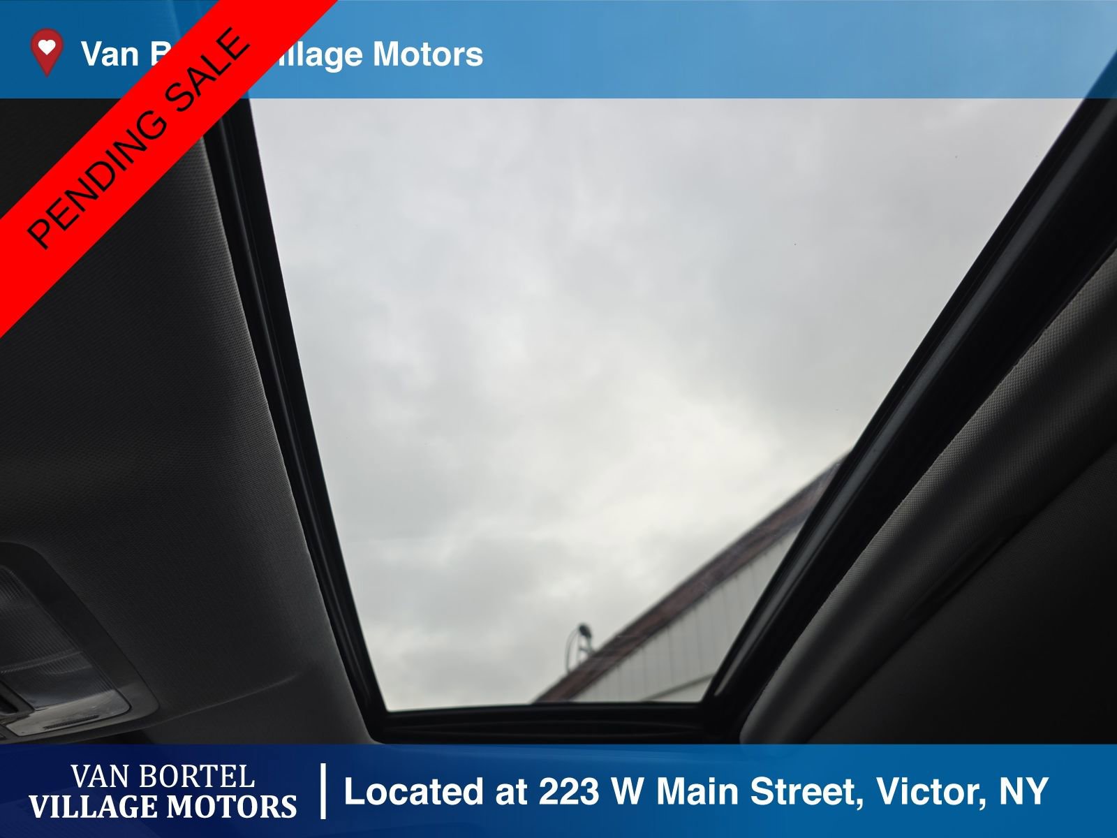 Used 2018 Toyota Highlander SE image 24