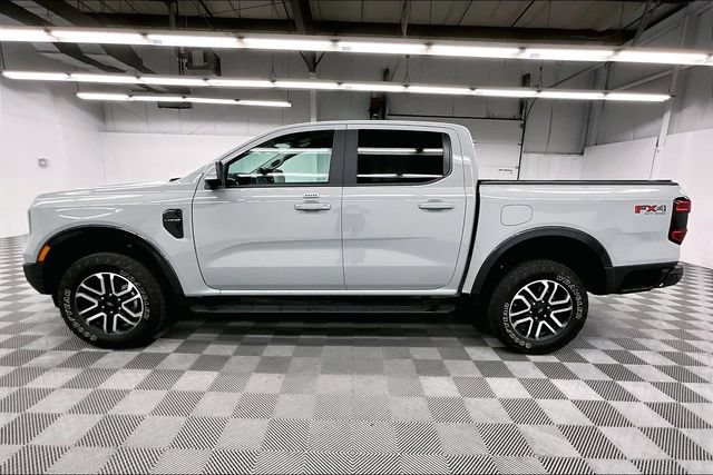 Used 2024 Ford Ranger Lariat w/ FX4 Off-Road Package AWD/4WD image 15