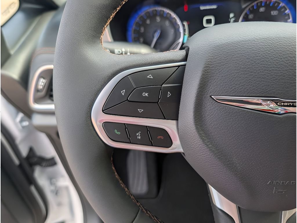 New 2026 Chrysler Pacifica Pinnacle image 20