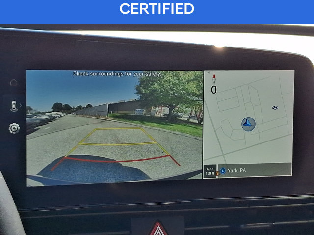 Certified 2025 Hyundai Elantra Limited FWD image 19