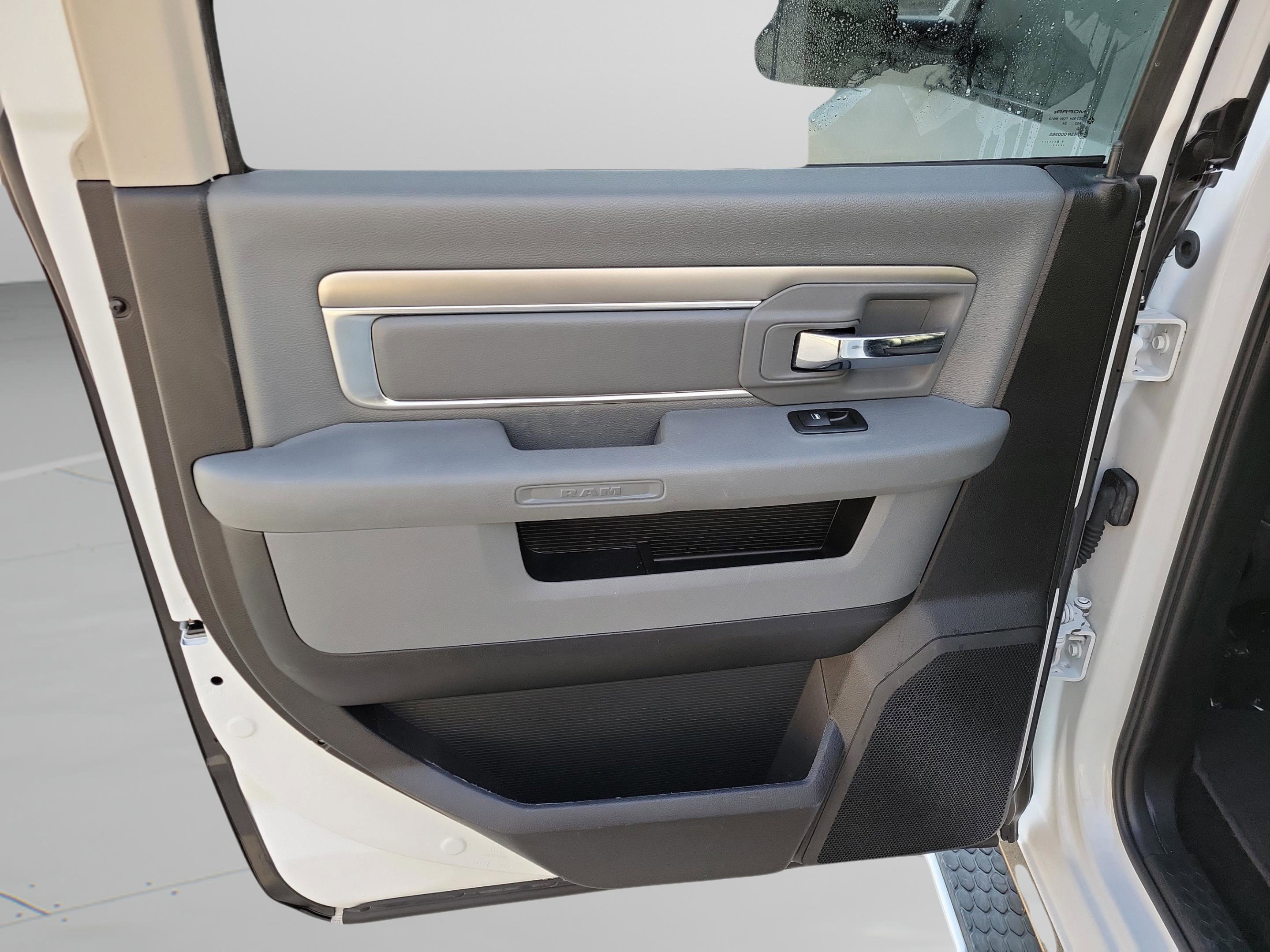 Used 2016 RAM 1500 Big Horn image 22