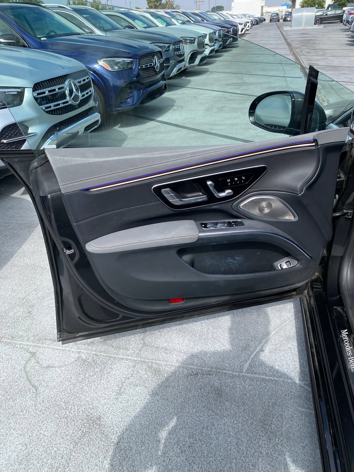 Certified 2023 Mercedes-Benz EQS 580 4MATIC Sedan image 9