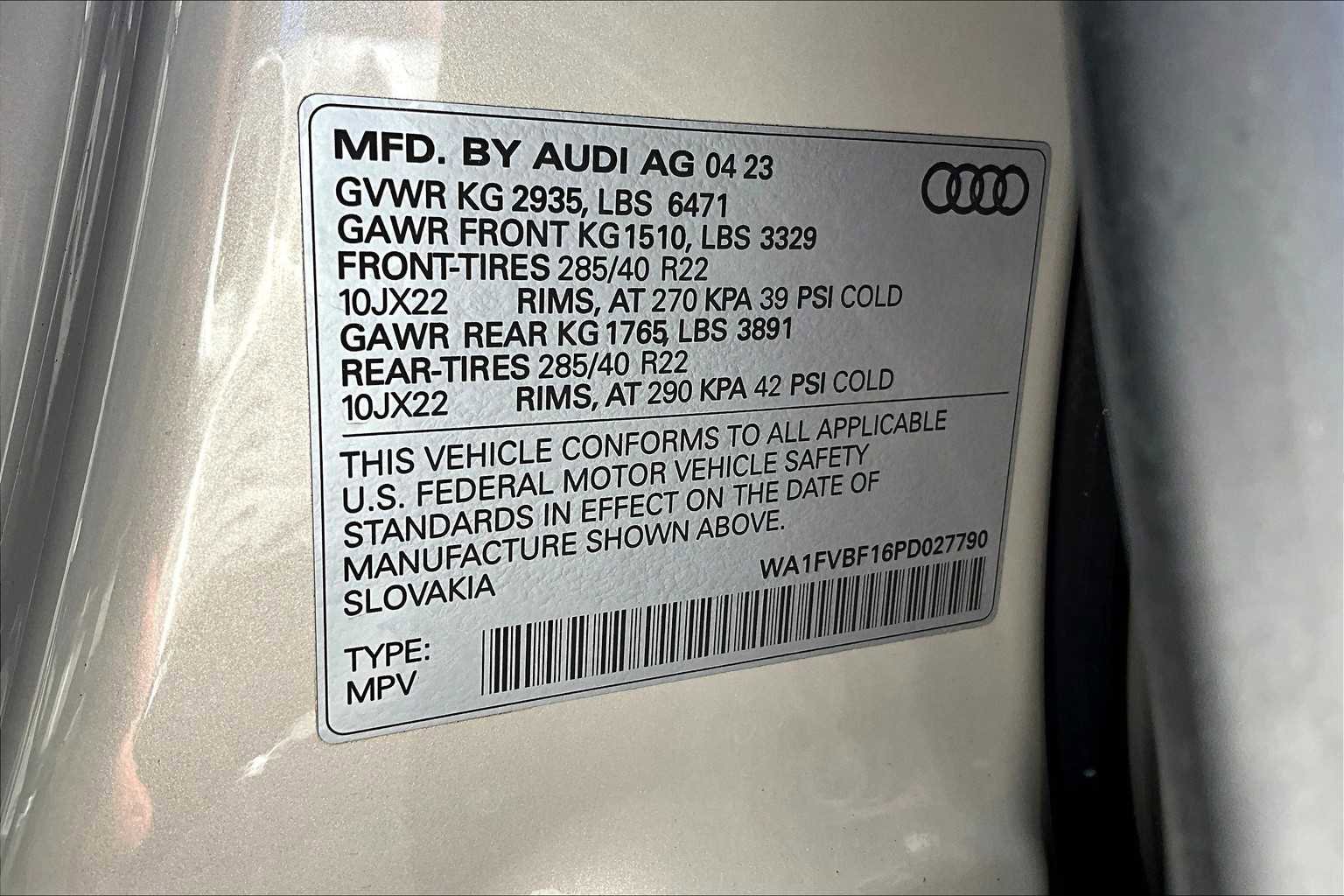 Used 2023 Audi Q8 Prestige w/ Prestige Package image 34