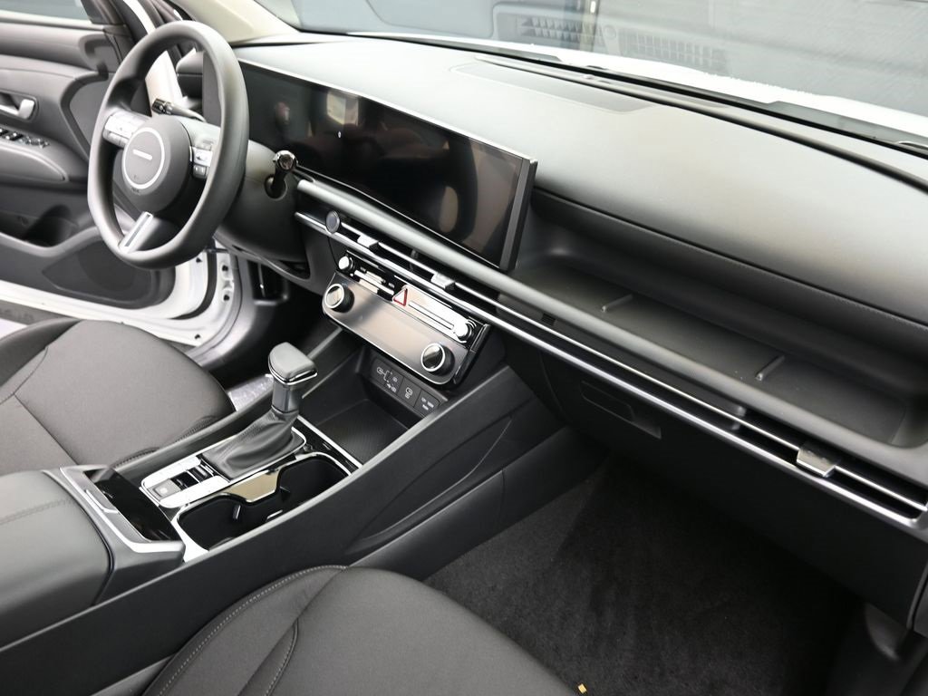 New 2026 Hyundai Tucson SEL image 13