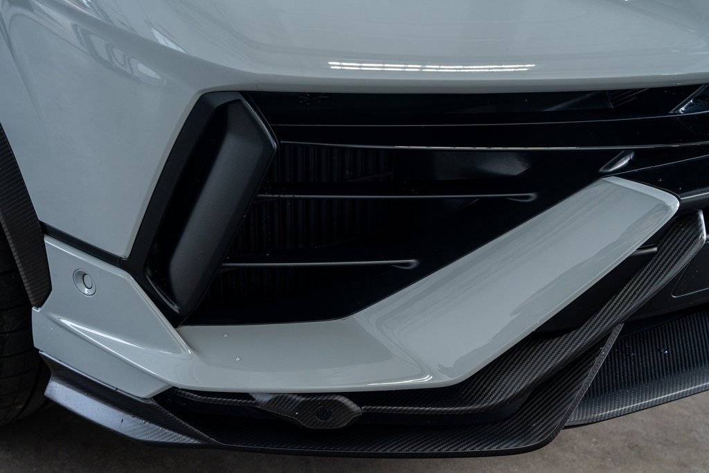 Used 2024 Lamborghini Urus Performante image 20
